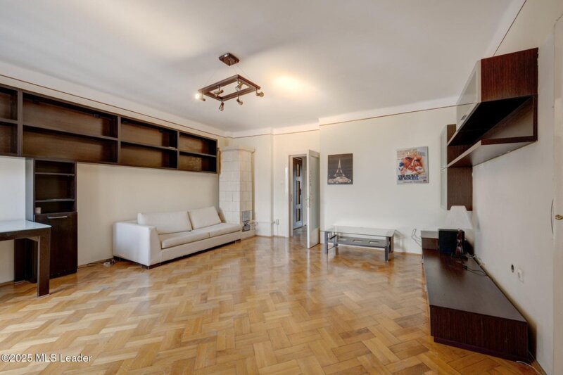 Carol I, nr. 59 Apartament 3 camere, 122 mp, in vila istorica
